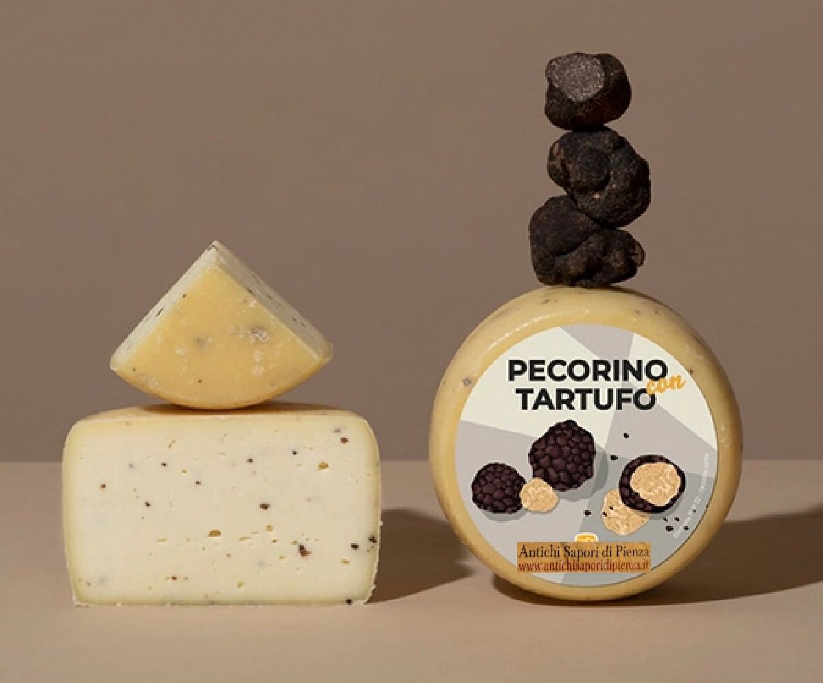 Pecorino di Pienza con Tartufo